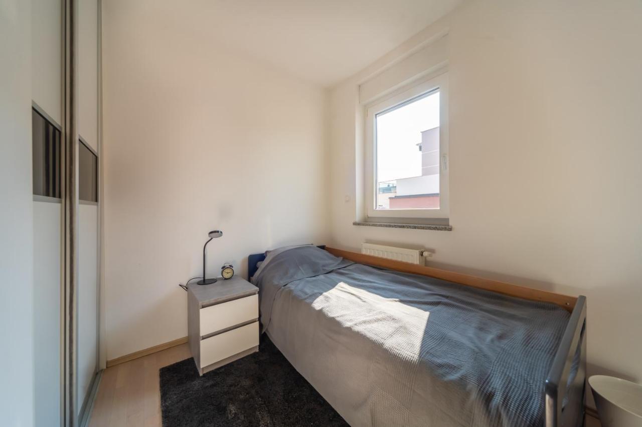 Super Petrova Apartment Загреб Екстериор снимка